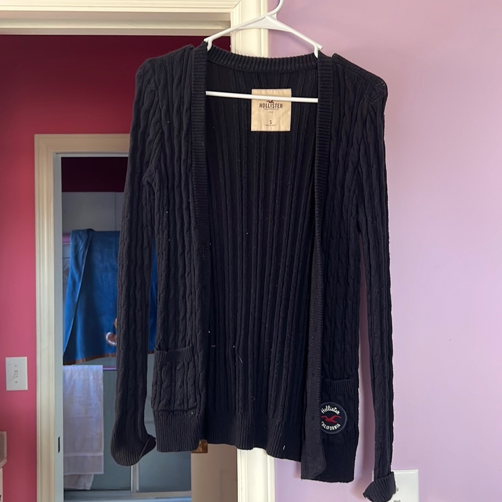 Hollister cardigan